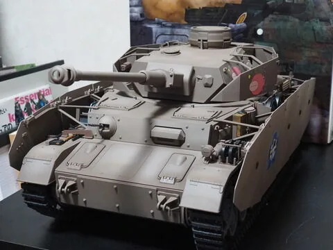 IV号戦車H型（D型改） 1/12 制作中